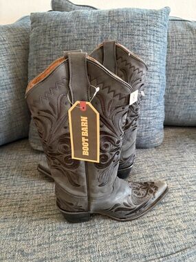Boot Barn Women's Gray Embroidered Western Boots